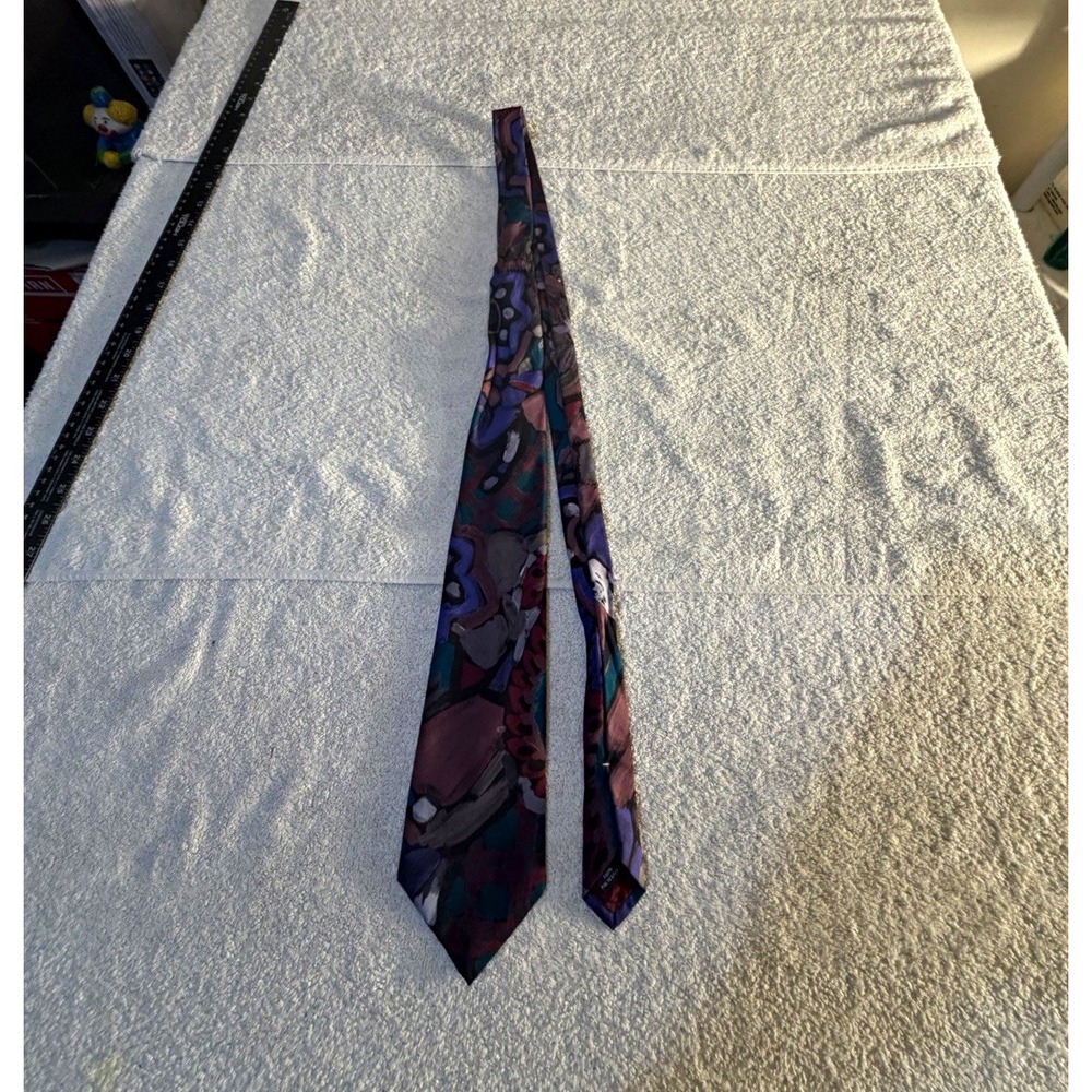 PRINCIPE Men's Abstract Woven Polyester Pointed Tie Purple Multicolor Logo